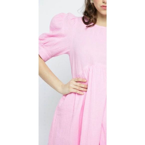 ✨NWOT✨MERCI✨PINK PUFF SLEEVE SHIFT DRESS - Picture 3 of 3